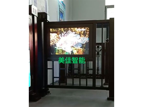 液晶广告门